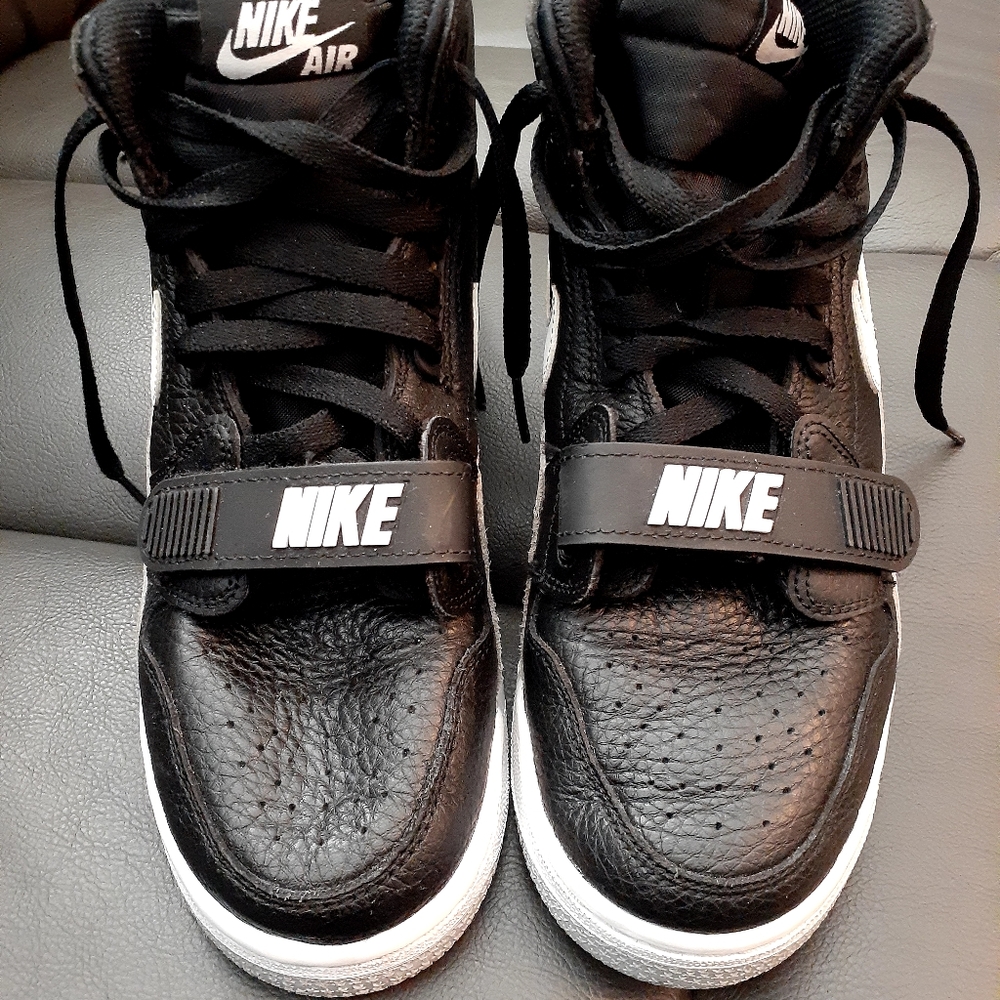 Kids nike air jordan